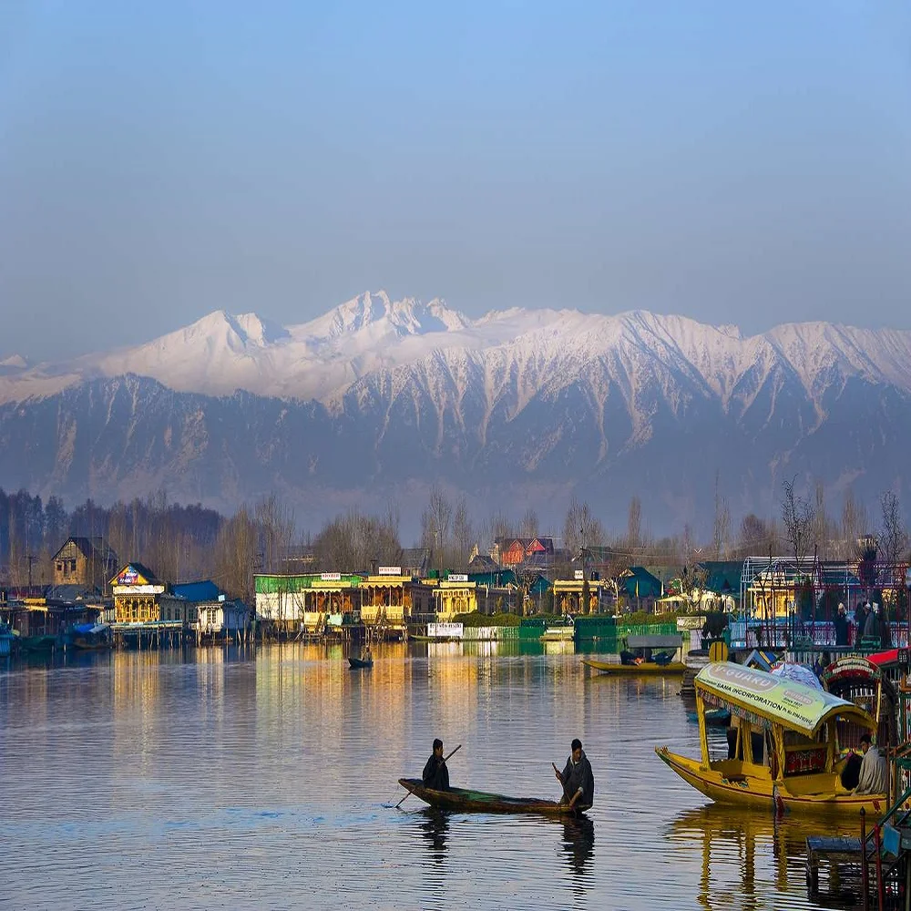 Kashmir Family Tour Package